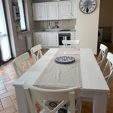 Agriturismo Colle D' Oro เปชชาโรมานา ภายนอก รูปภาพ