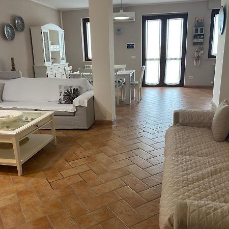 Agriturismo Colle D' Oro เปชชาโรมานา ภายนอก รูปภาพ