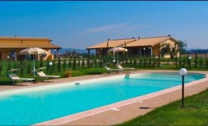 Agriturismo Colle D' Oro เปชชาโรมานา ภายนอก รูปภาพ
