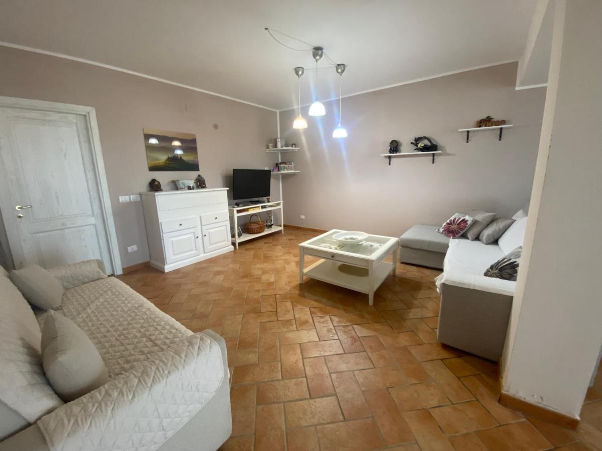 Agriturismo Colle D' Oro เปชชาโรมานา ภายนอก รูปภาพ
