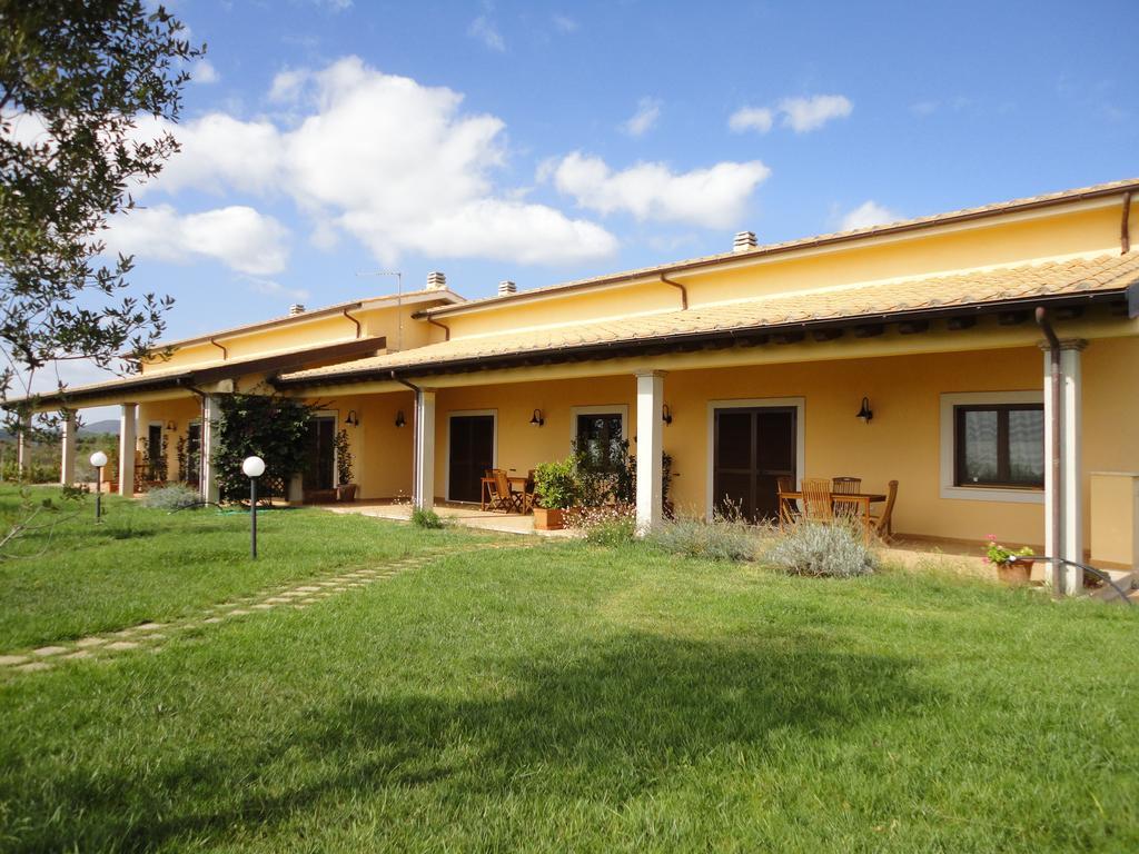 Agriturismo Colle D' Oro เปชชาโรมานา ภายนอก รูปภาพ