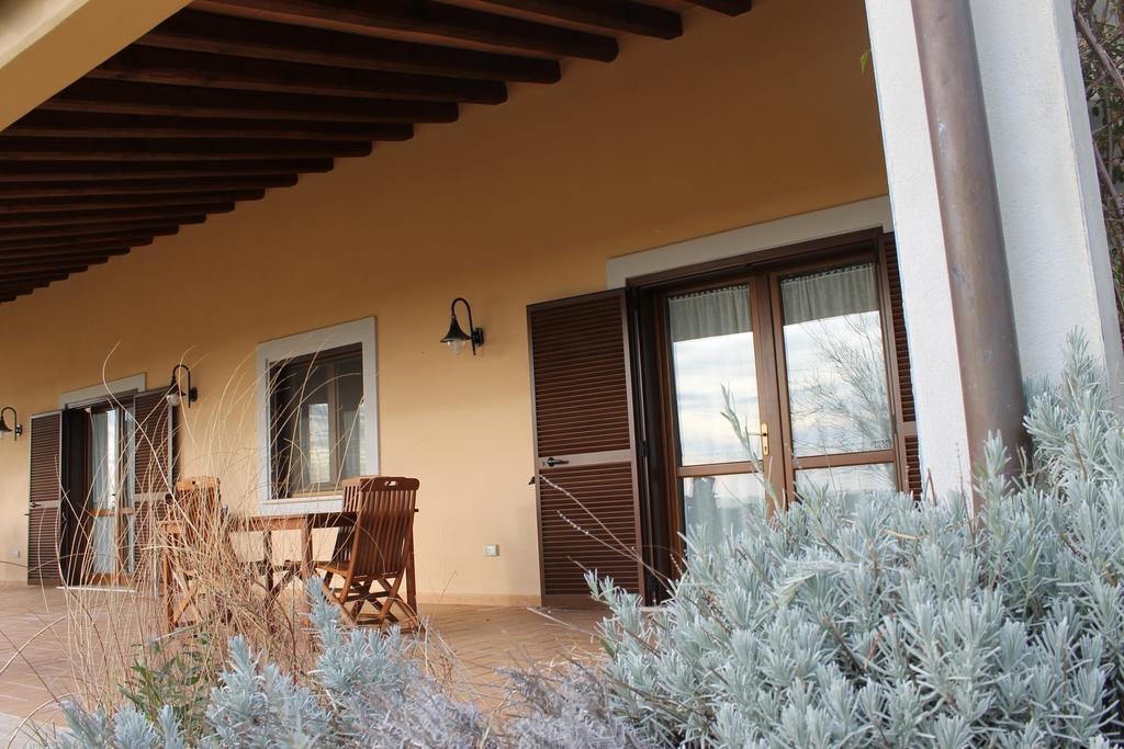 Agriturismo Colle D' Oro เปชชาโรมานา ห้อง รูปภาพ