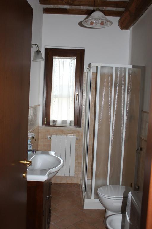 Agriturismo Colle D' Oro เปชชาโรมานา ห้อง รูปภาพ