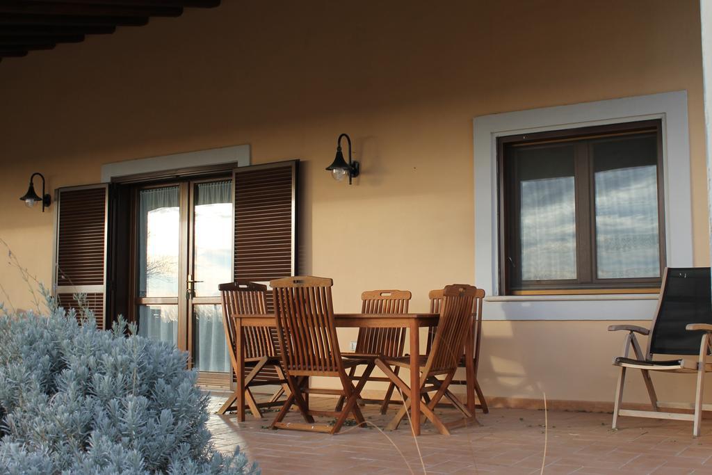 Agriturismo Colle D' Oro เปชชาโรมานา ห้อง รูปภาพ