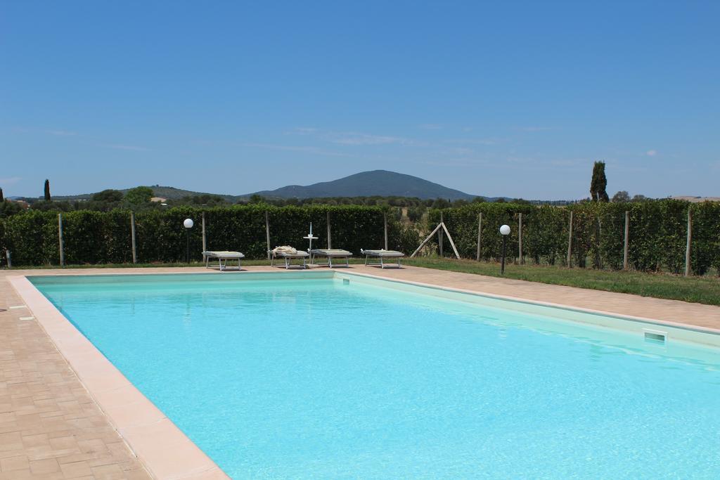 Agriturismo Colle D' Oro เปชชาโรมานา ภายนอก รูปภาพ